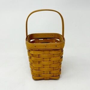 LONGABERGER 1997 Brown Handmade Basket With Handle 6” X 4” Made In USA